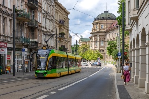 Moderus Gamma LF02 AC #619: Poznań, ul. Fredry