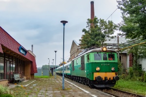 ET21-548