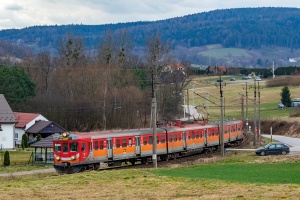 EN57-1281: Klecza Górna - Barwałd Średni EN57-1281: Klecza Górna - Barwałd Średni