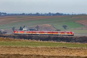 EN57ALd-2211: Charsznica - Tunel