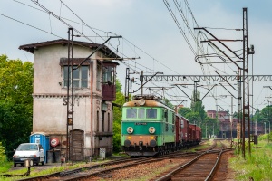 ET21-495: Świebodzice