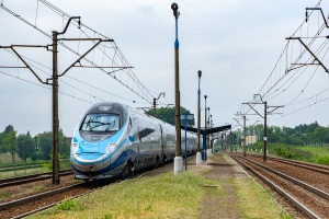 ED250-013: Zastów