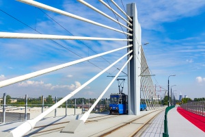 105Na #HZ273+HZ280: Kraków, Estakada