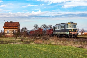 ST43-195: Poniec - Dzięczyn