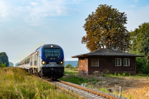 SU160-004: Milanów