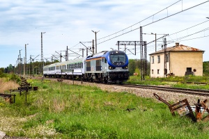 SU160-005: Geniusze