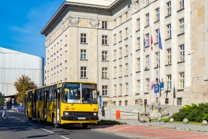 Ikarus 280.70E #118: Katowice, ul. Ligonia Ikarus 280.70E #118: Katowice, ul. Ligonia