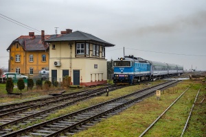 754 015: Głogówek