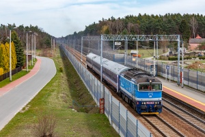 754 028: Staniątki