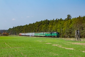 ST44-798+EU07-317: Bińcze ST44-798+EU07-317: Bińcze