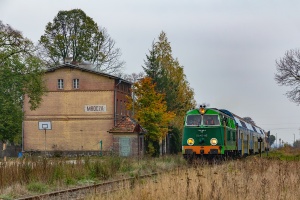 SU45-115: Mrocza