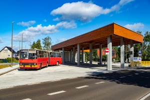 Ikarus 280.26 #700: Załom, ul. Leśna Ikarus 280.26 #700: Załom, ul. Leśna