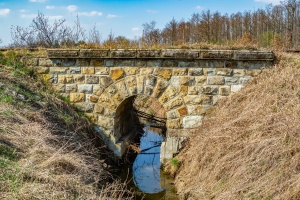 Fiuk - Żabno - przepust