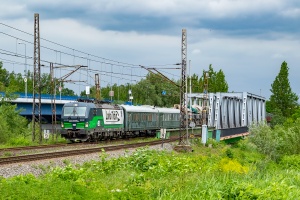 X4EA 220: Chałupki