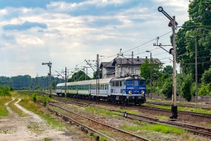 EP07-1035: Karwice