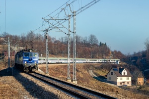 EU07-077+303: Kalwaria Zebrzydowska Lanckorona - Stronie