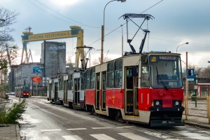 105Na #752+750+735: Szczecin, pętla Ludowa 