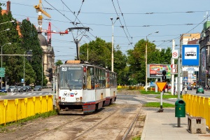 105Na #772+771: Szczecin, Brama Portowa 