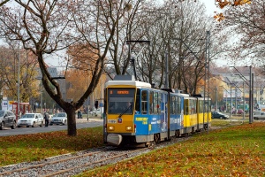 KT4Dt #109+110: Szczecin, ul. Ku Słońcu KT4Dt #109+110: Szczecin, ul. Ku Słońcu