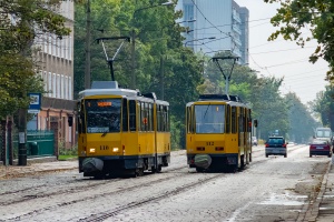 KT4Dt #110, #112: Szczecin, ul. Potulicka KT4Dt #110, #112: Szczecin, ul. Potulicka